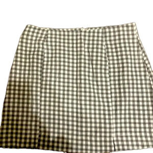 Mod on Trend grey and‎ white gingham skirt nwot***C